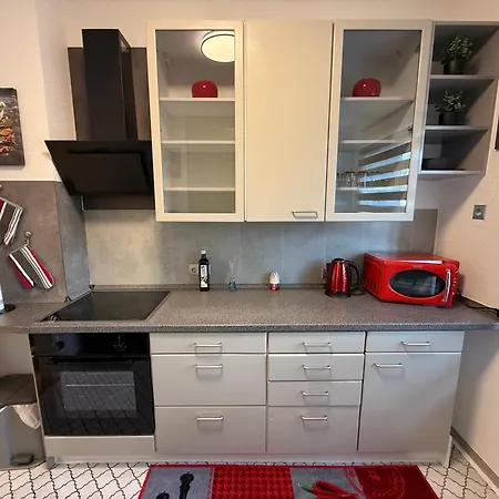 شقة Justyna 1 Freistehendes, Ruhiges Haus Nur 2 Miter أوبيرهاوزين