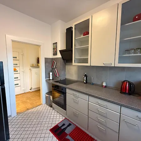 Lejlighed Justyna 1 Freistehendes, Ruhiges Haus Nur 2 Miter