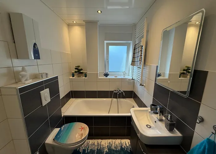 Justyna 1 Freistehendes, Ruhiges Haus Nur 2 Miter 公寓