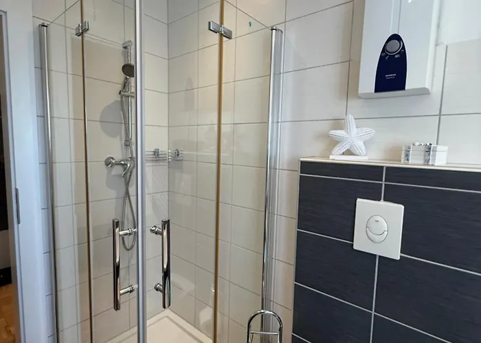 Justyna 1 Freistehendes, Ruhiges Haus Nur 2 Miter *